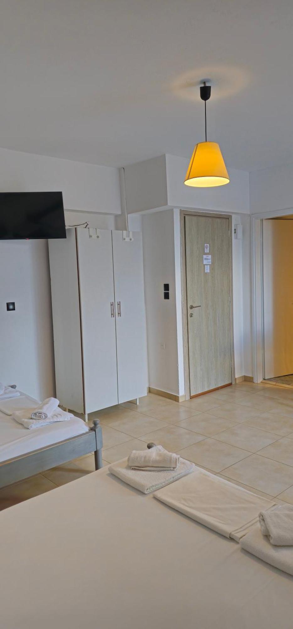 Hotel Argiropouloi à Parálion Ástros Extérieur photo