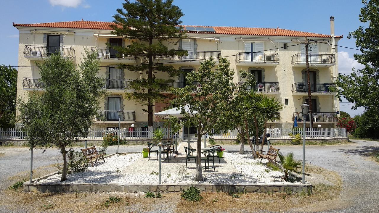 Hotel Argiropouloi à Parálion Ástros Extérieur photo